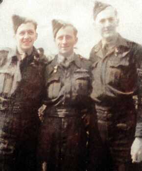 2 WAGS WOODS John Francis 419548 L.12 Squadron UK